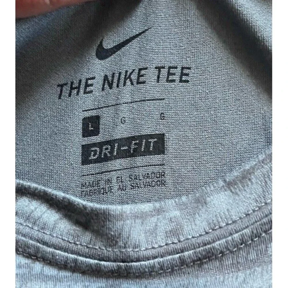The Nike Tee Mens Large Grey Black Dri-Fit Crew Neck Light Weight Running Gym